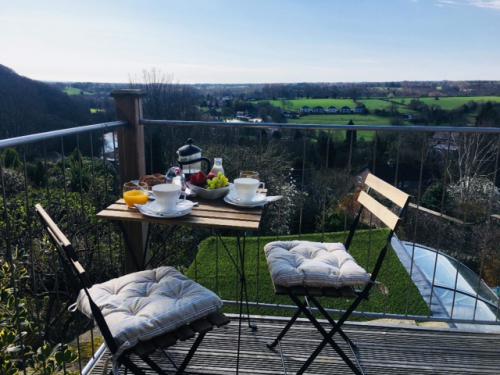 Can you image a better place for a cuppa and a cake?