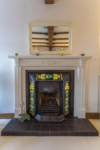 Georgian details in each bedroom